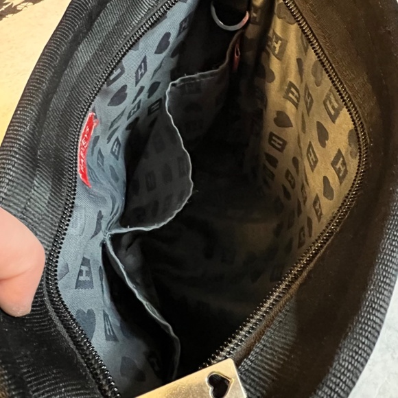 Harvey's Original Seatbelt Small Crossbody Bag - Picture 10 of 15